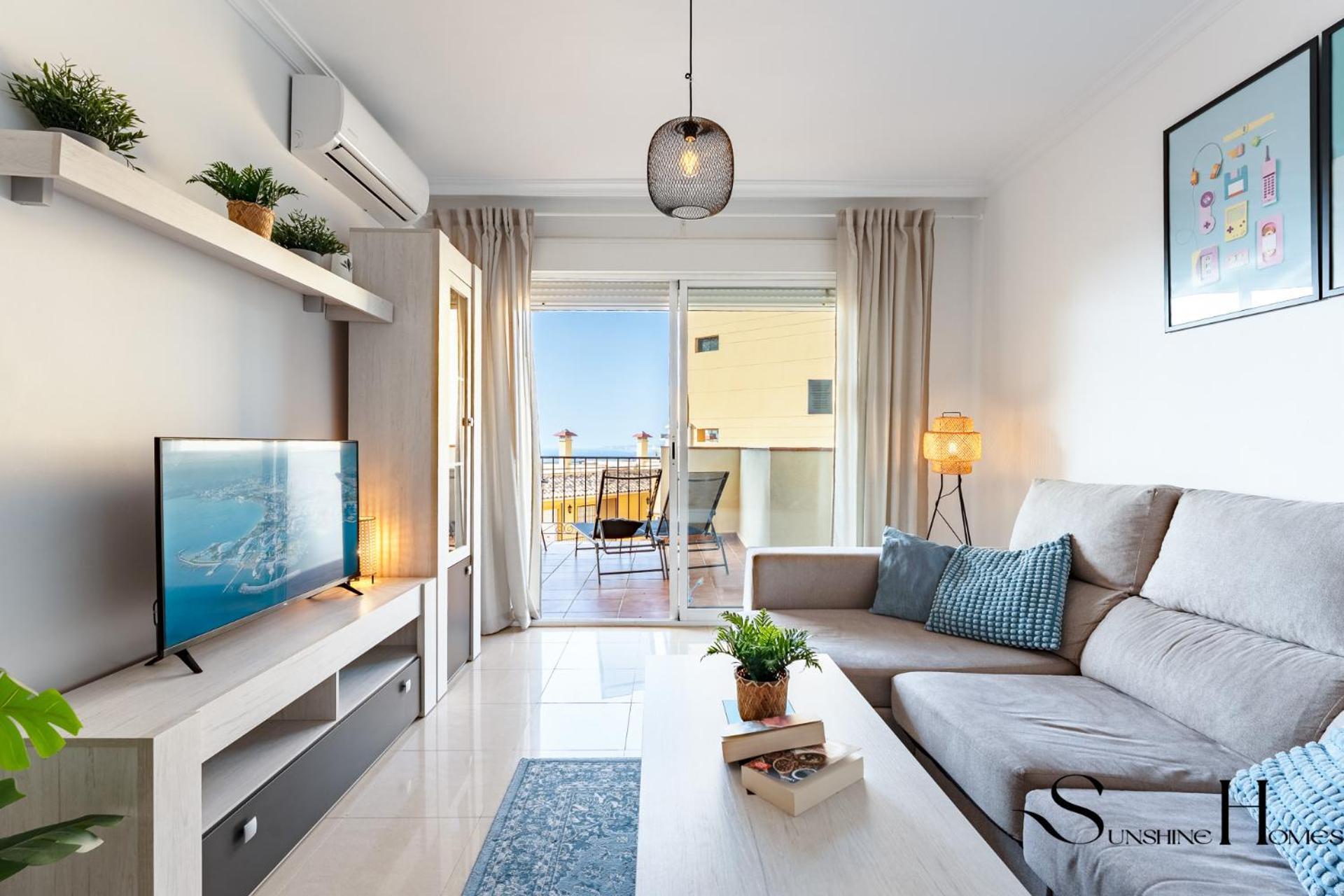 Beachside Retreat With Private Terrace Benalmadena Luaran gambar